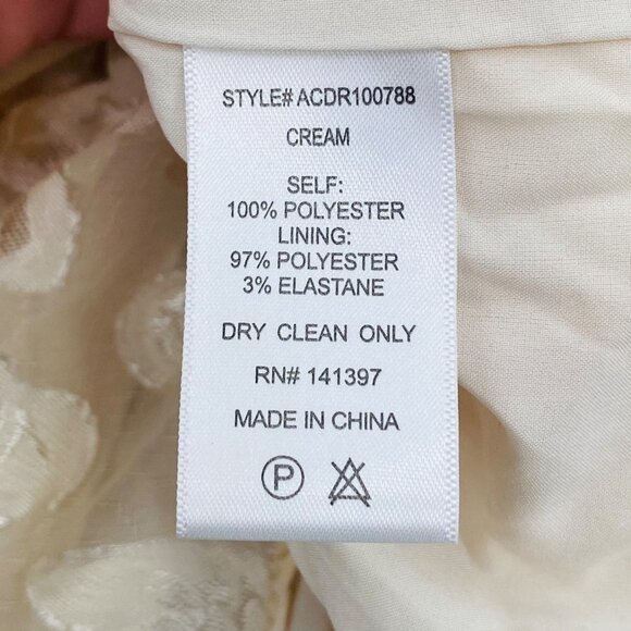 ASTR the Label Erina Ruched Short Puff Sleeve Mini Dress M Cream Lacy Bridal - Picture 6 of 8